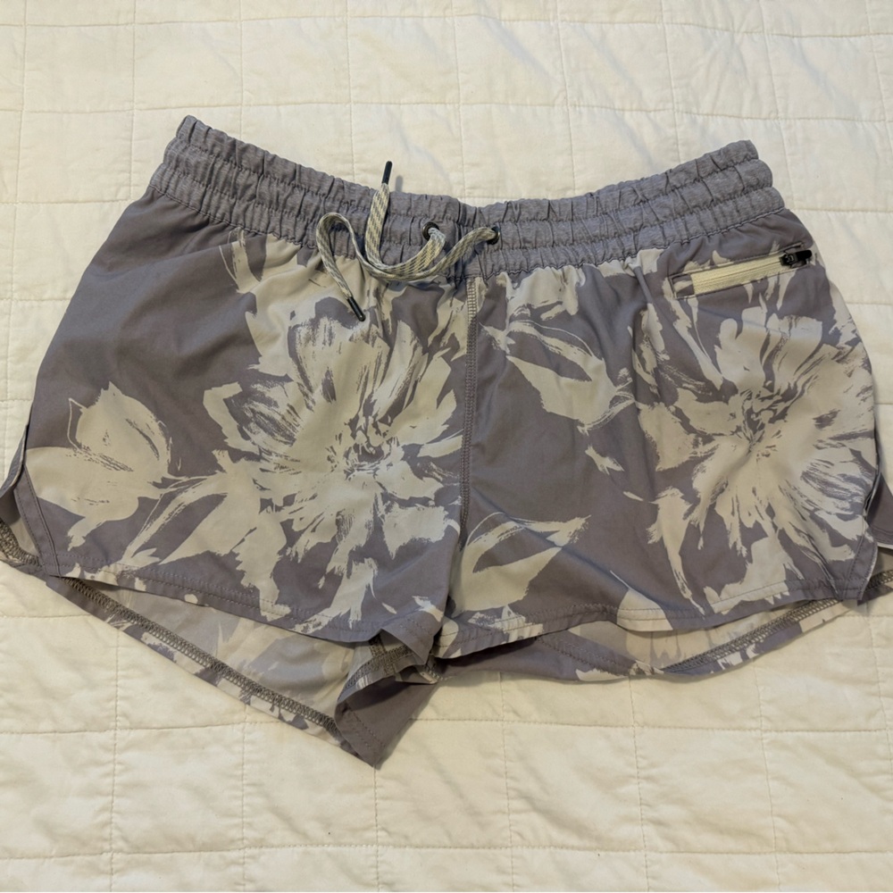 Vuori Gray Floral Athletic Shorts
